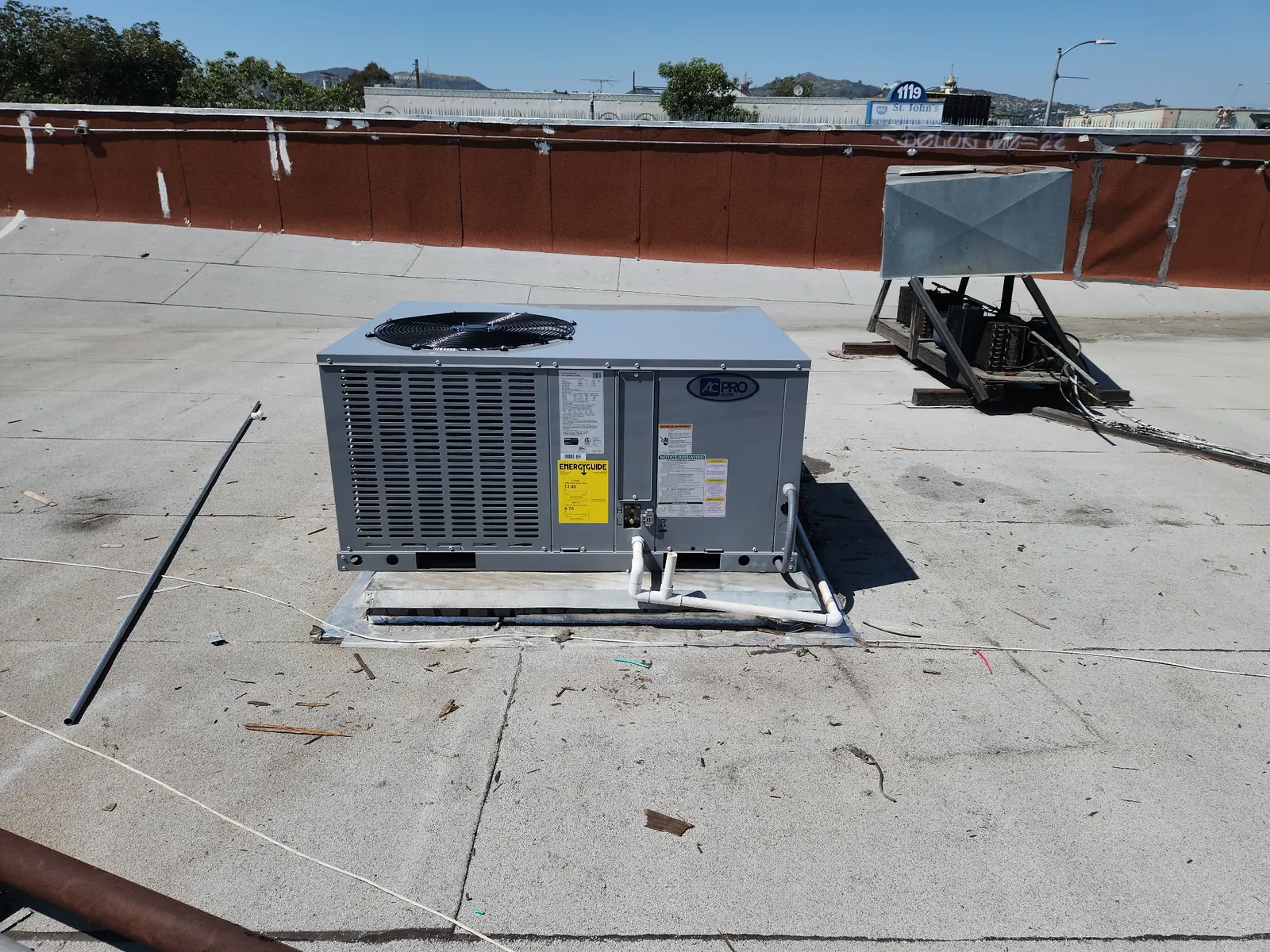 Carrier rooftop unit, light commercial install